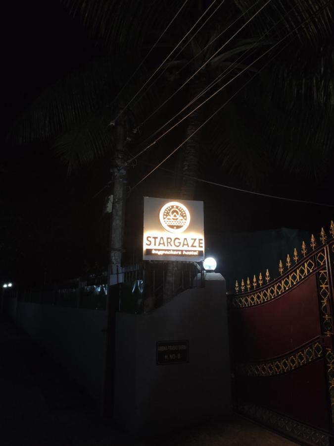 Stargaze Backpackers Hostel Гувахати Екстериор снимка